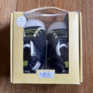 Robeez baby shoes in navy 9-12 months